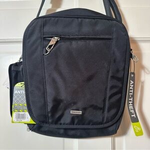 Travelon Black anti-theft Messenger Bag medium tour bag